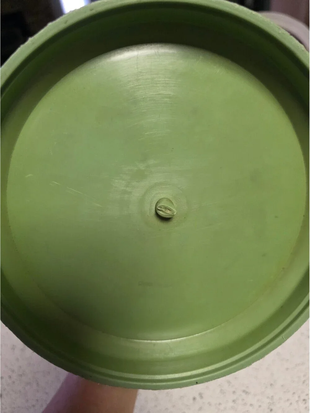 Vintage Faux Wood Ice Bucket Grape Motif and Handle Excellent Condition